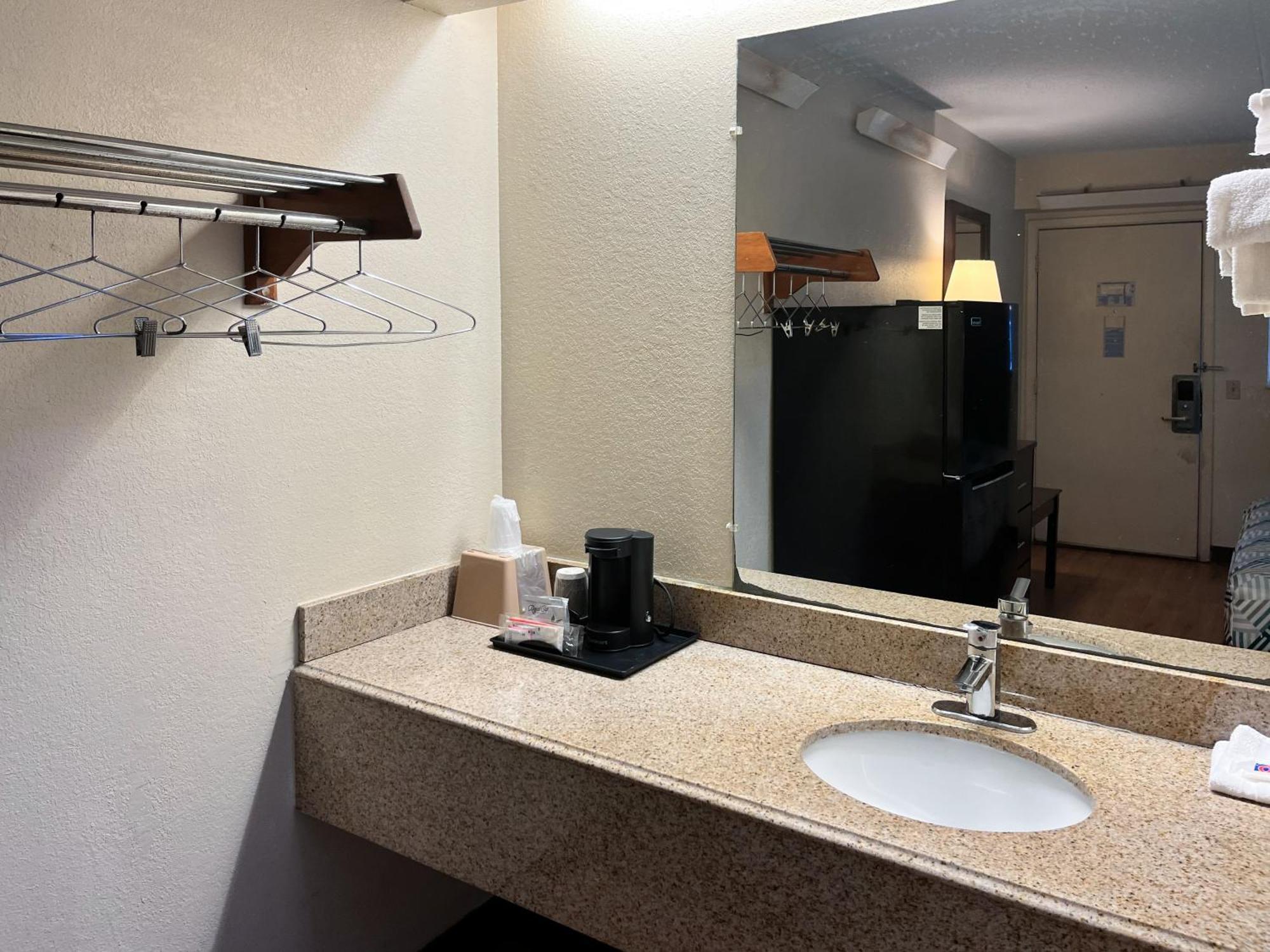 Studio 6 Suites Shreveport, La Industrial Loop Экстерьер фото